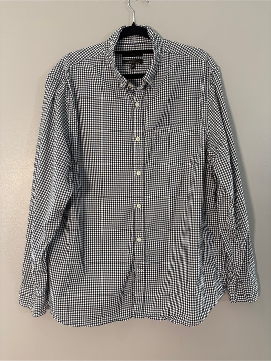 Banana Republic Other - Banana Republic Navy & White Small Checkered Button-Down Shirt size XL
